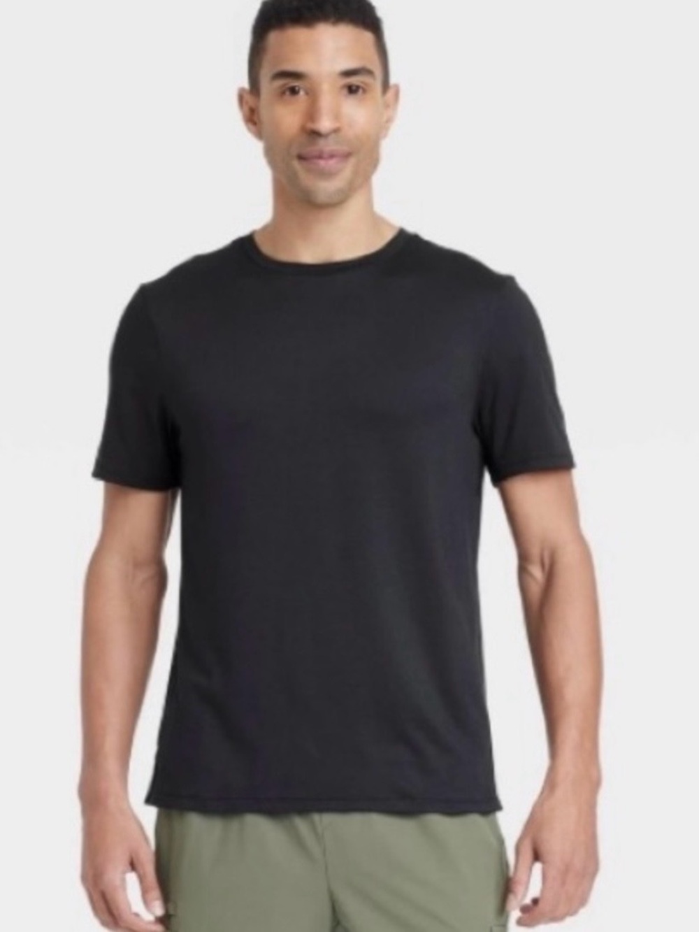 Men's Short Sleeve Performance T-Shirt - All in Motion Black Size Small 
New